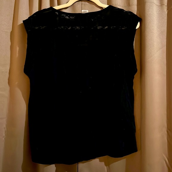 Roxy - Picture 2 of 2